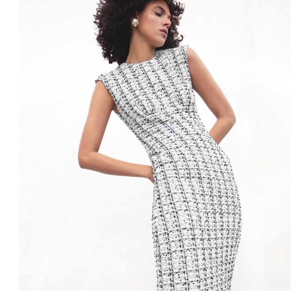 St. John Tweed Plaid A-Line Dress - Picture 3 of 11